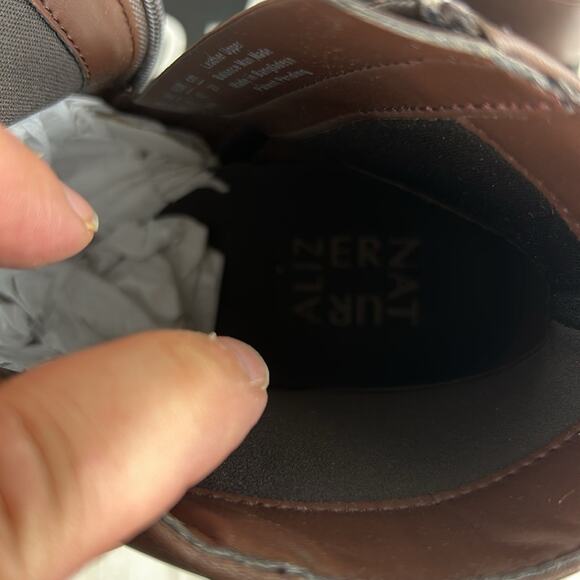 Naturalizer Women’s 11 Brown Leather Heeled Ankle Boot Weatherproof Bootie NWT - Picture 12 of 12